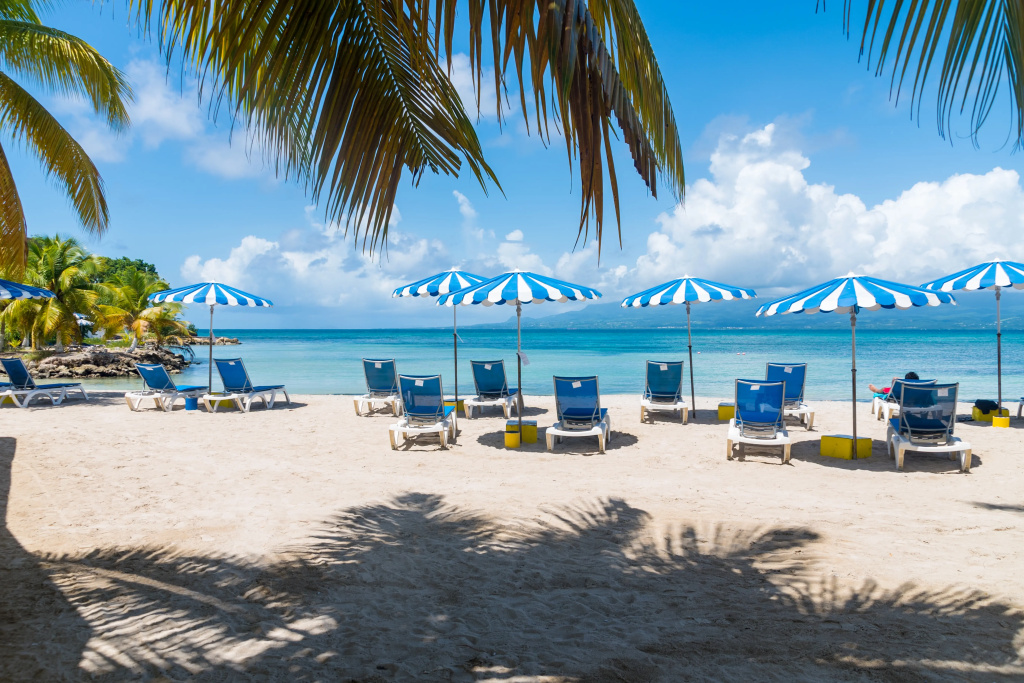 Beach & Waterfront