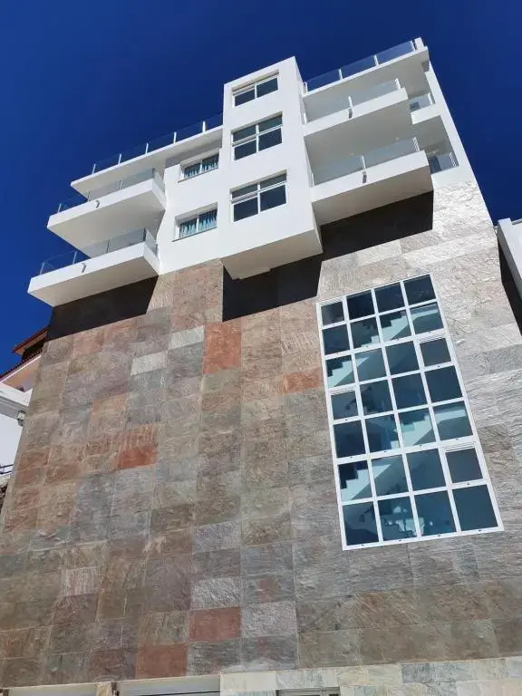 Marina Mogan 360°