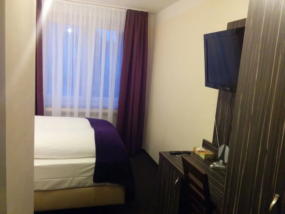 Hotel Famosa - Chambres