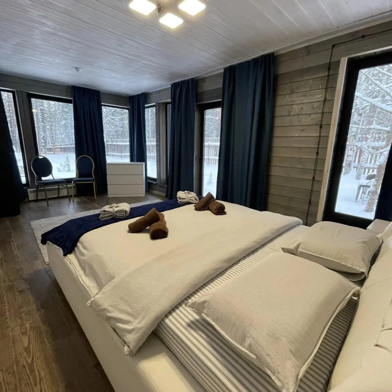 Quadruple Suite