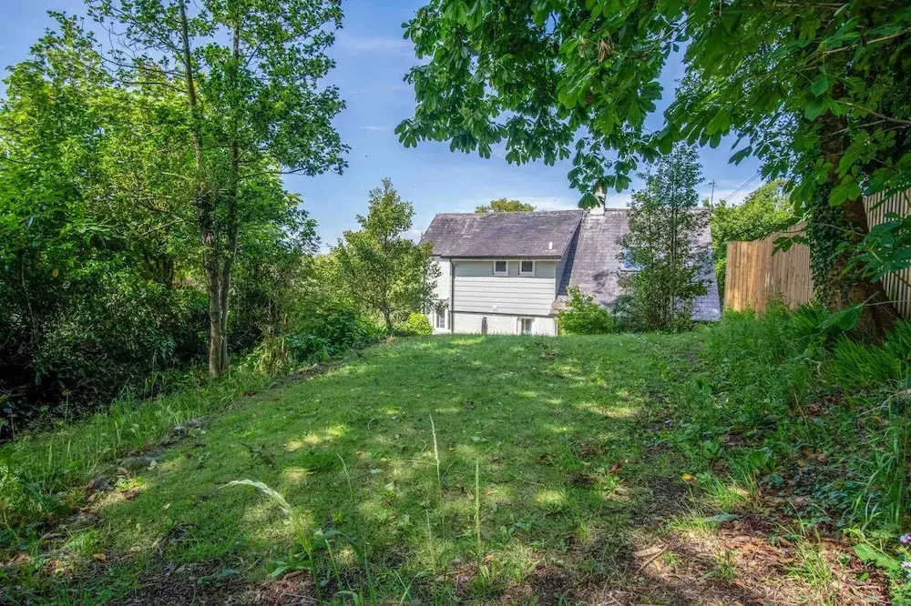 Wood Cottage - 3 Bedroom - Bishopston Swansea