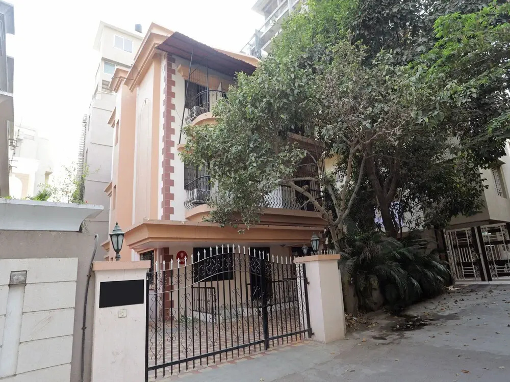 OYO 3423 Apartment near Koregaon Park