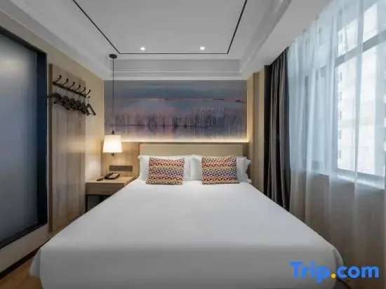 Superior Double room (full double bed)