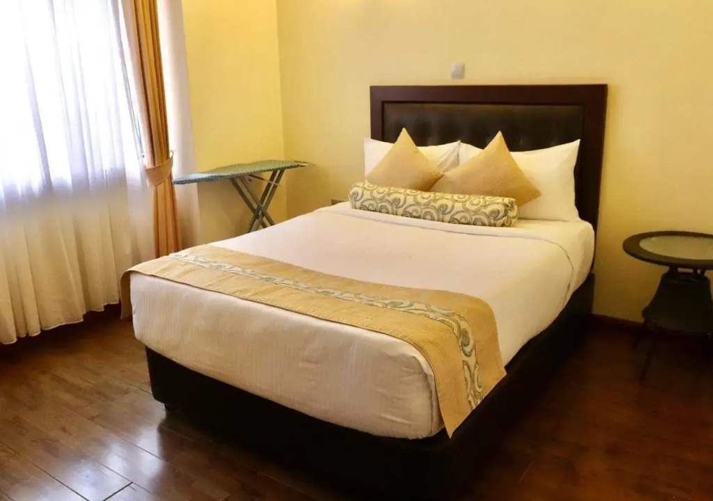 1 Bedroom Deluxe Suite
