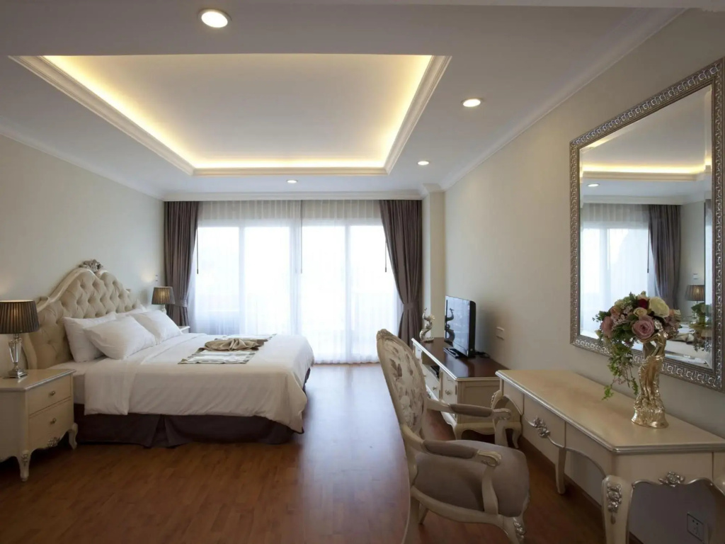 Отель Lk Noble Suite в Паттайе