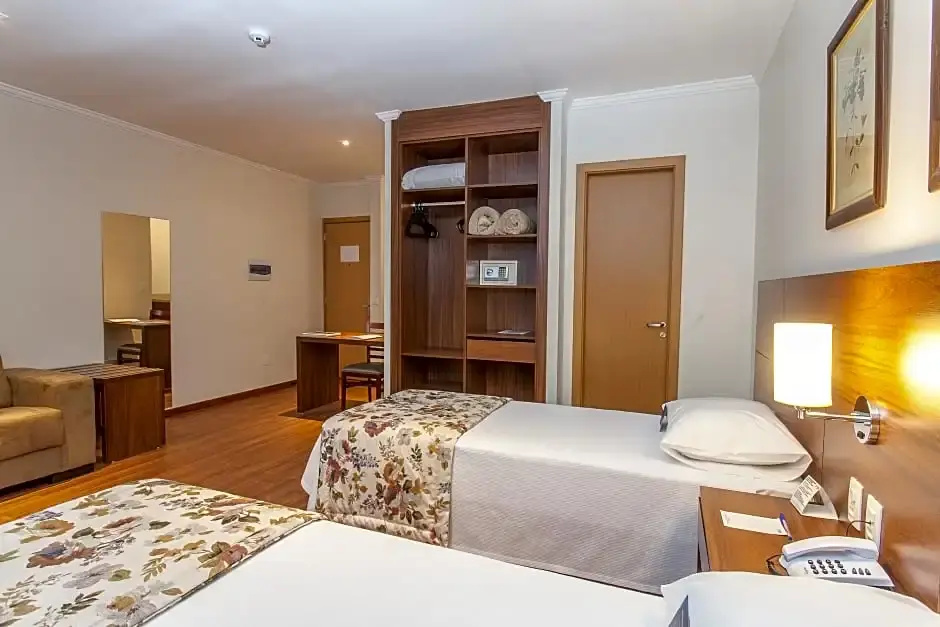 São Carlos Marklin Suítes - Chambres