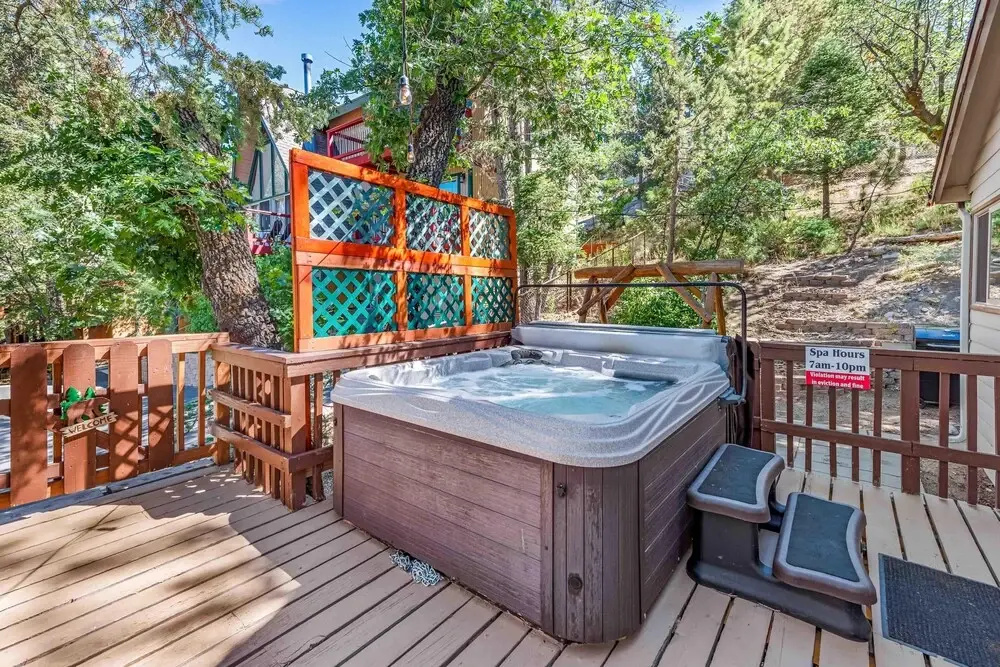 103 - Bow Canyon Escape