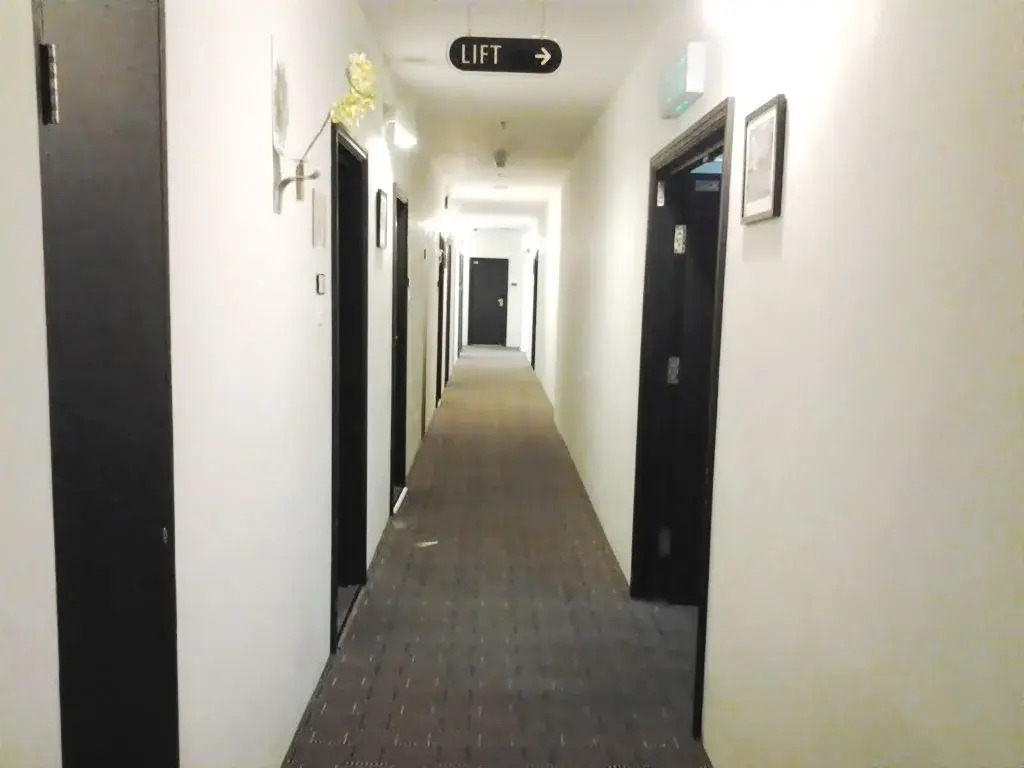 Image 9