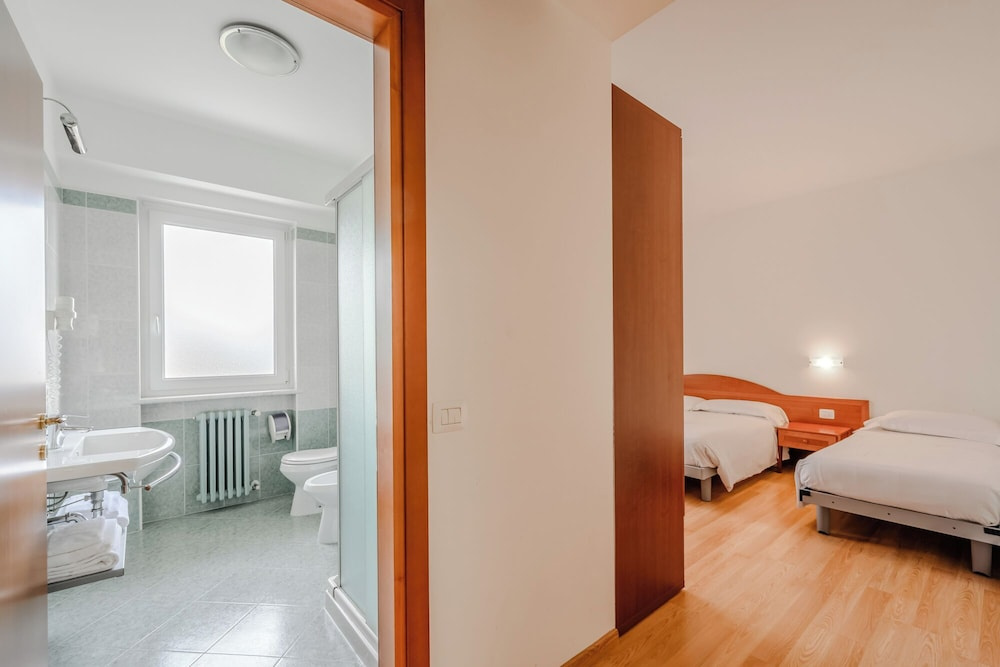 Nuova Barcaccia - Chambres