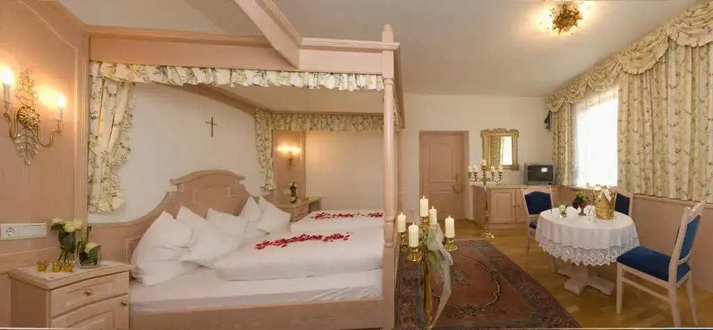 Garten Hotel Maria Theresia - Chambres