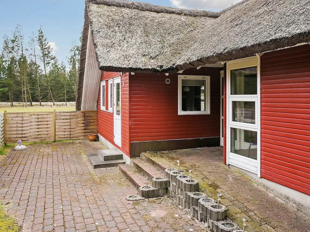 6 Person Holiday Home in Henne