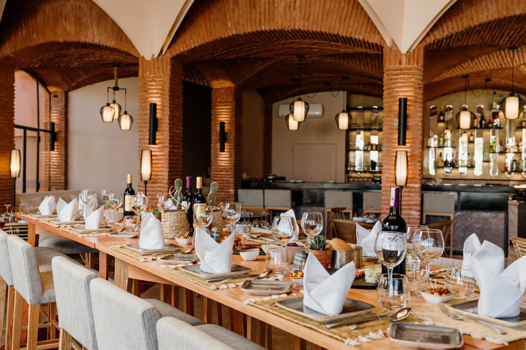 Adama Hotel - Général