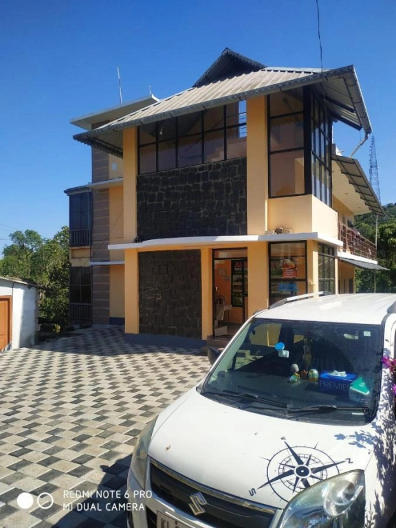 Snow White Residency