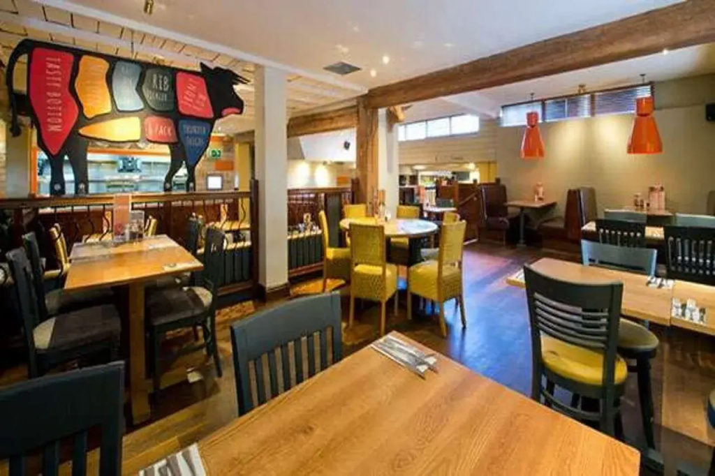 Premier Inn Northampton West (Harpole) - Général