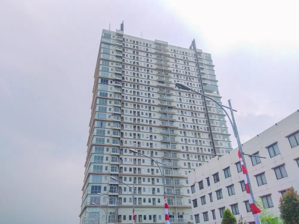 Cozy Stay 2BR Tamansari Mahogany Apartment