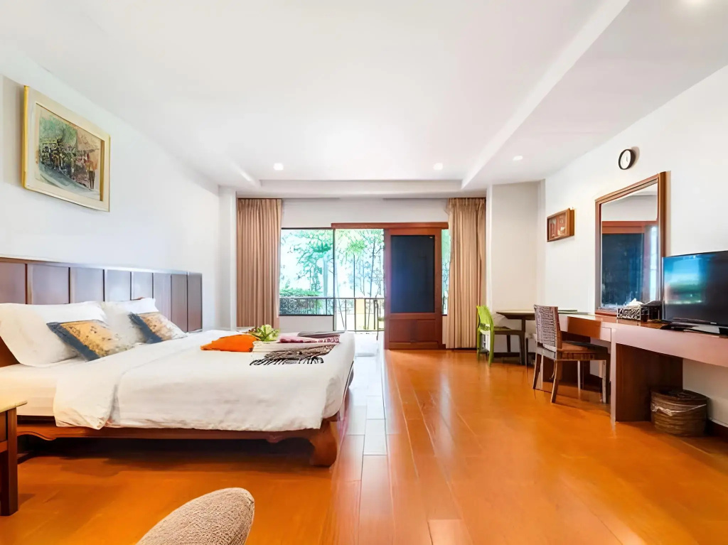 Sailom Resort Bangsaphan