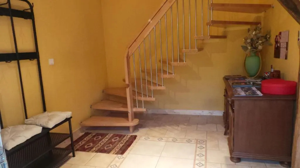 Voir la photo 2 — chambre d'hôtes mansardée