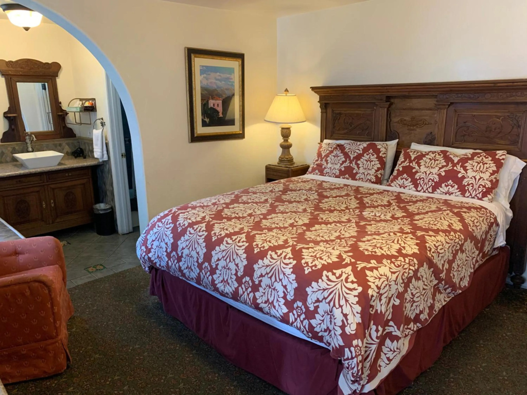 Chantico Inn — 2