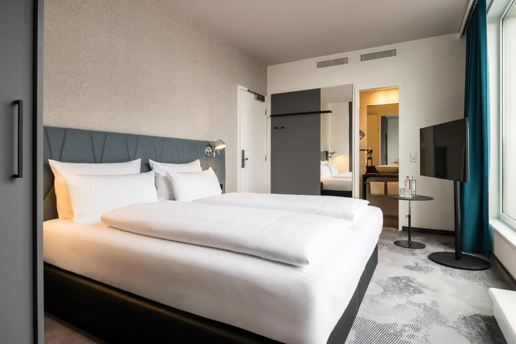 Motel One Brussels — фото