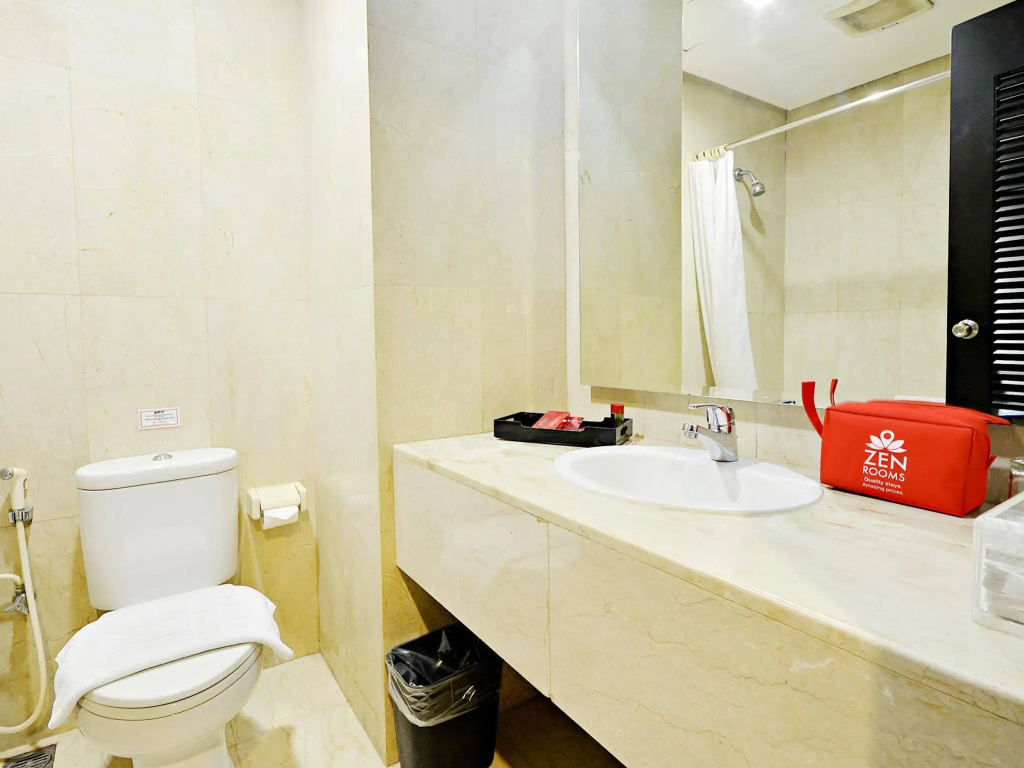 ZEN Rooms Bandengan Selatan - Général