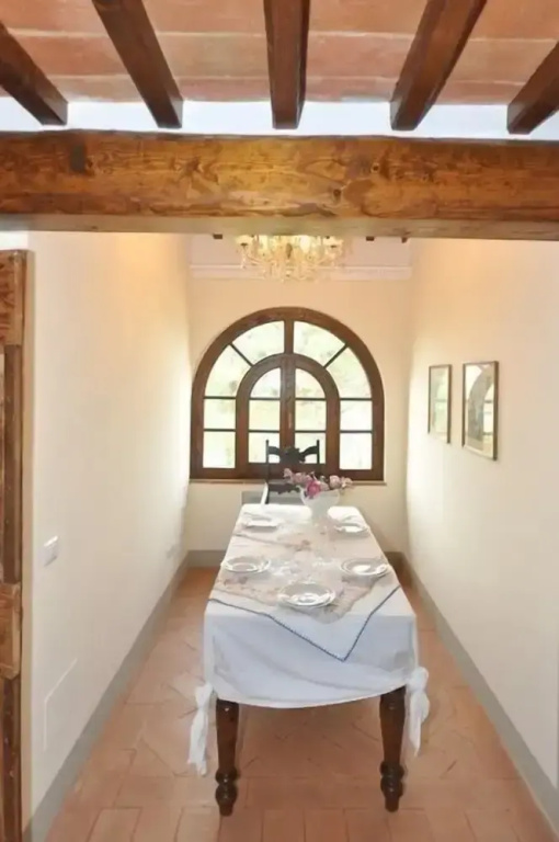 3 Bedrooms Apartment