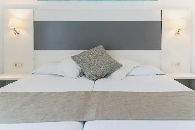 Hotel Amic Miraflores - Chambres