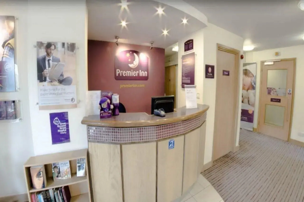 Premier Inn Portsmouth - Horndean - Général