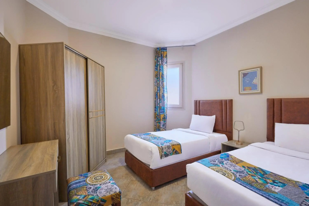 Golden Ocean Marina Hotel - фото 3