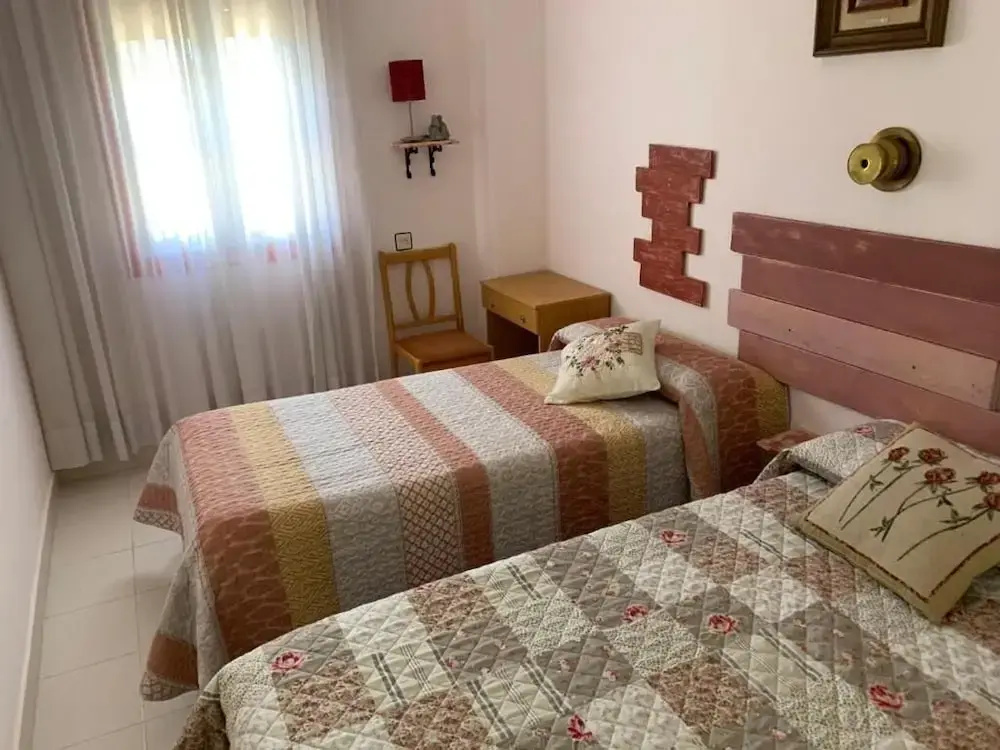 Economy Double room (twin beds)
