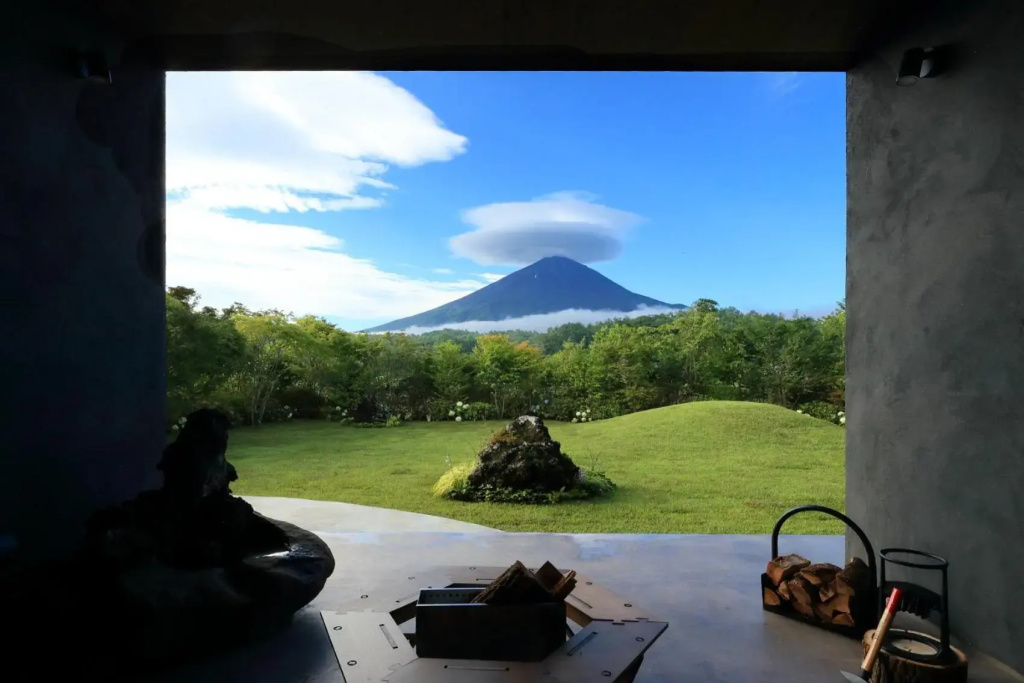 AbrAsus Hotel Fuji