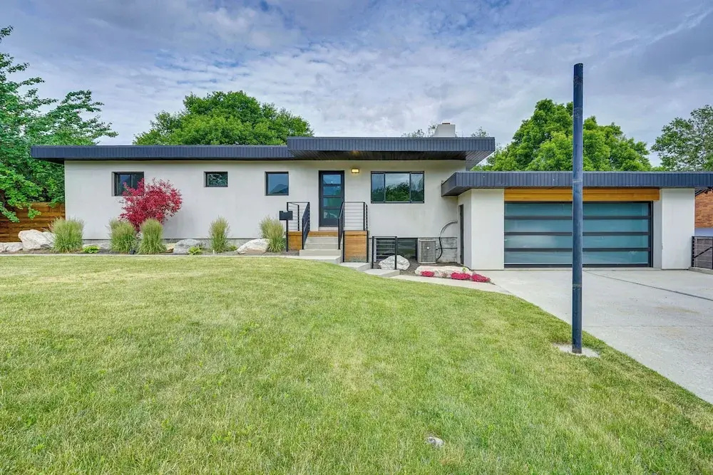 Convenient Salt Lake Area Vacation Rental!