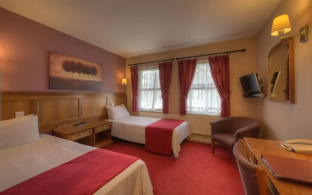 The Brentwood Hotel by Greene King Inns - Général