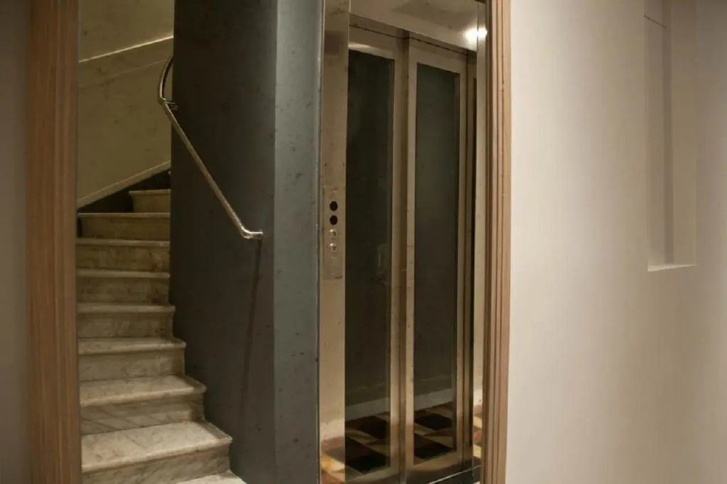 Hotel photo 11