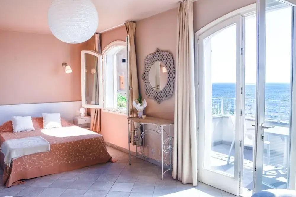 Hôtel restaurant le Torremare - Chambres
