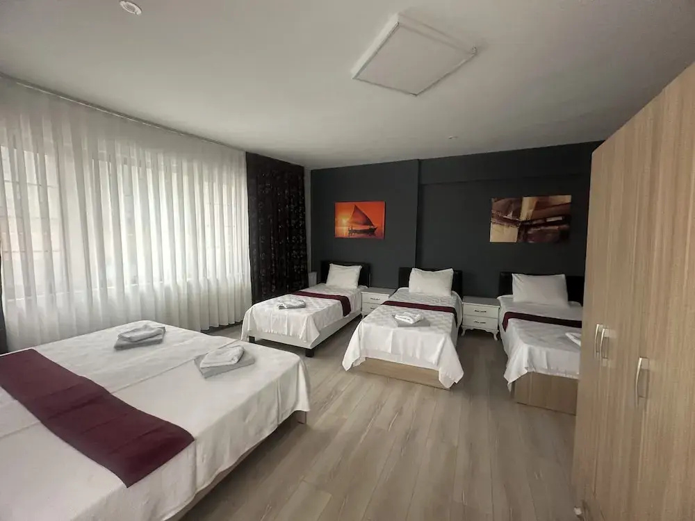 Hotel photo 2