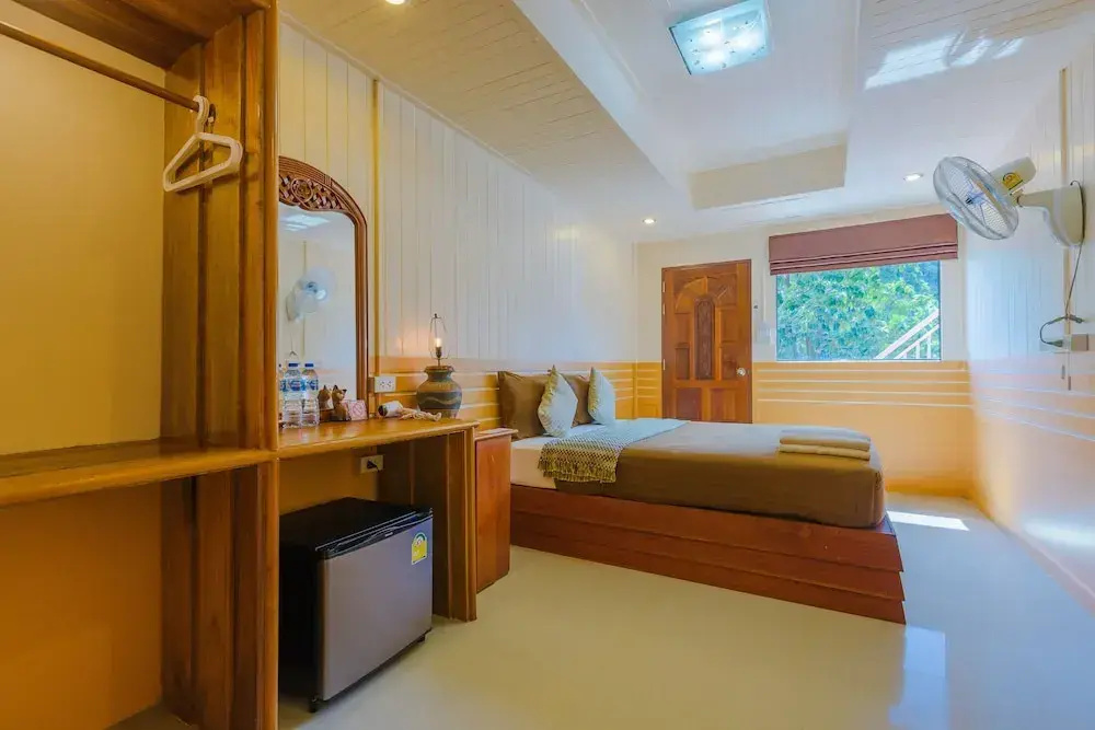 Standard room with balcony