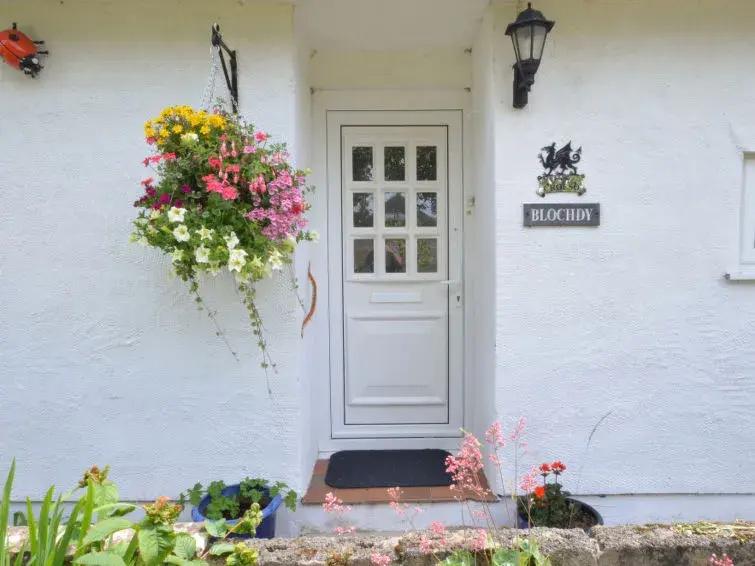 Holiday Home Caernarfon View Cottage