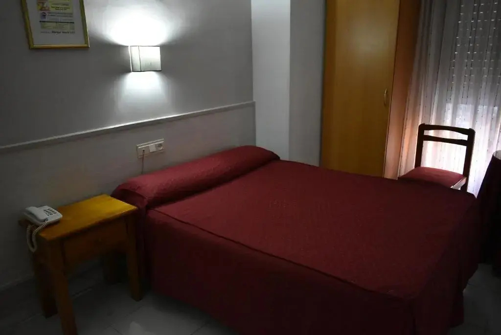 Economy room
