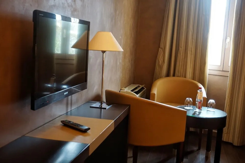 La Maison Chabran - Hôtel Restaurants - Chambres