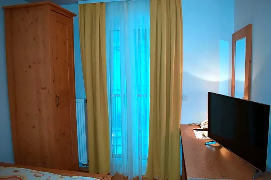 Hotel Kristal - Chambres