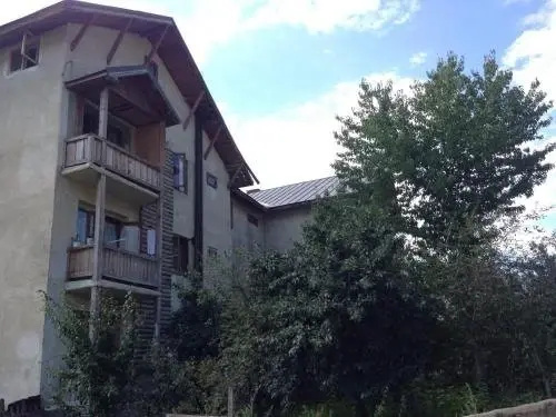 Ruso and Robi Apartment