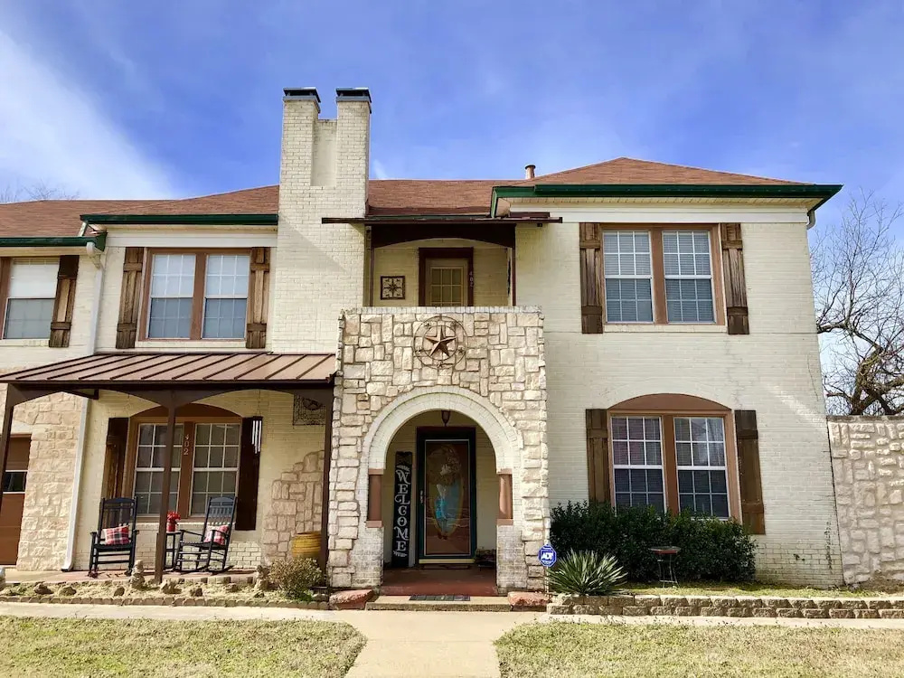 Holder House Rentals