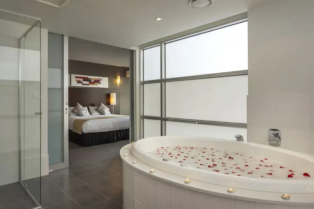 1 Bedroom Deluxe Apartment with balcony