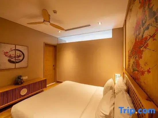 2 Bedrooms Deluxe Apartment