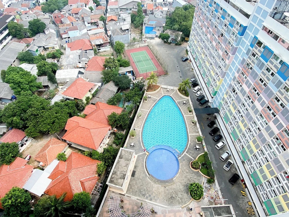 Cozy and Simply Studio Apartment Margonda Residence 2