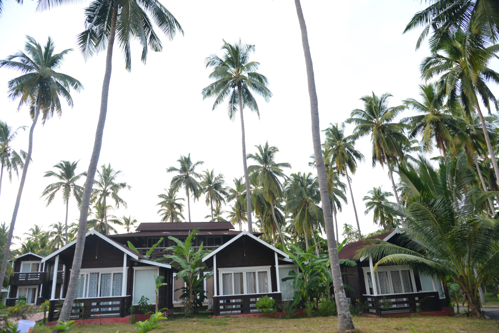 Adhvasaha Beach Spa Resort