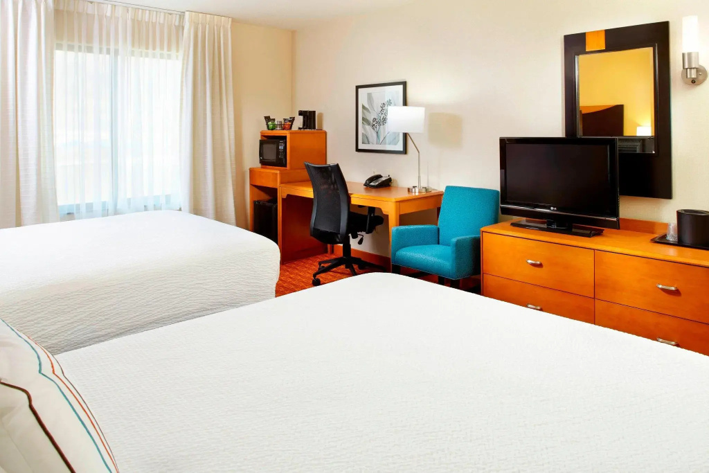 Fairfield Inn & Suites by Marriott Pittsburgh Neville Island - Chambres
