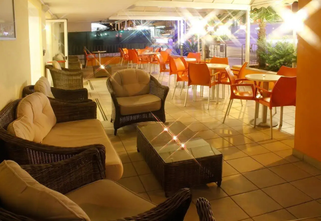 Hotel photo 14