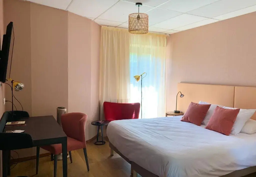 Standard Double room (twin beds)