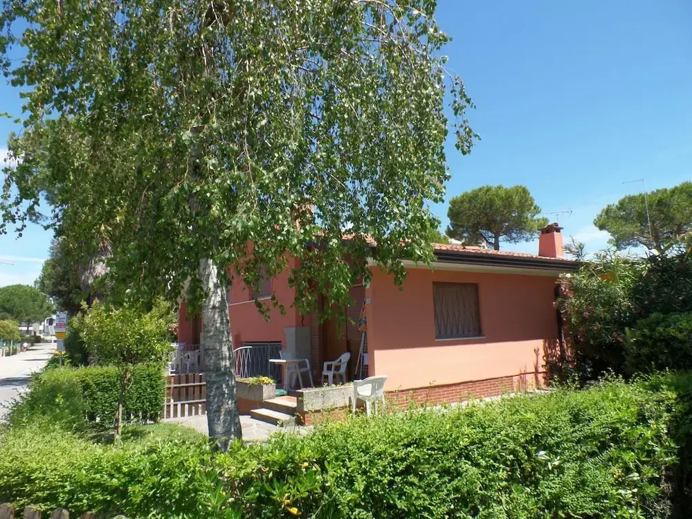 Barbara in Bibione With 2 Bedrooms and 1 Bathrooms